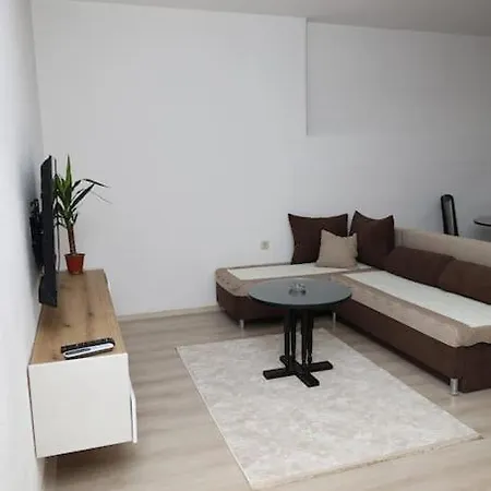 Gramosli Apartment *